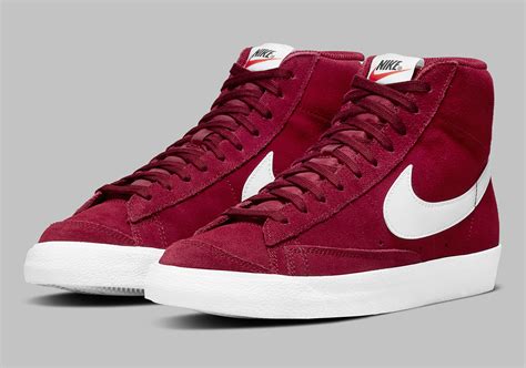 blazers nike red|Nike vintage 77 high tops.